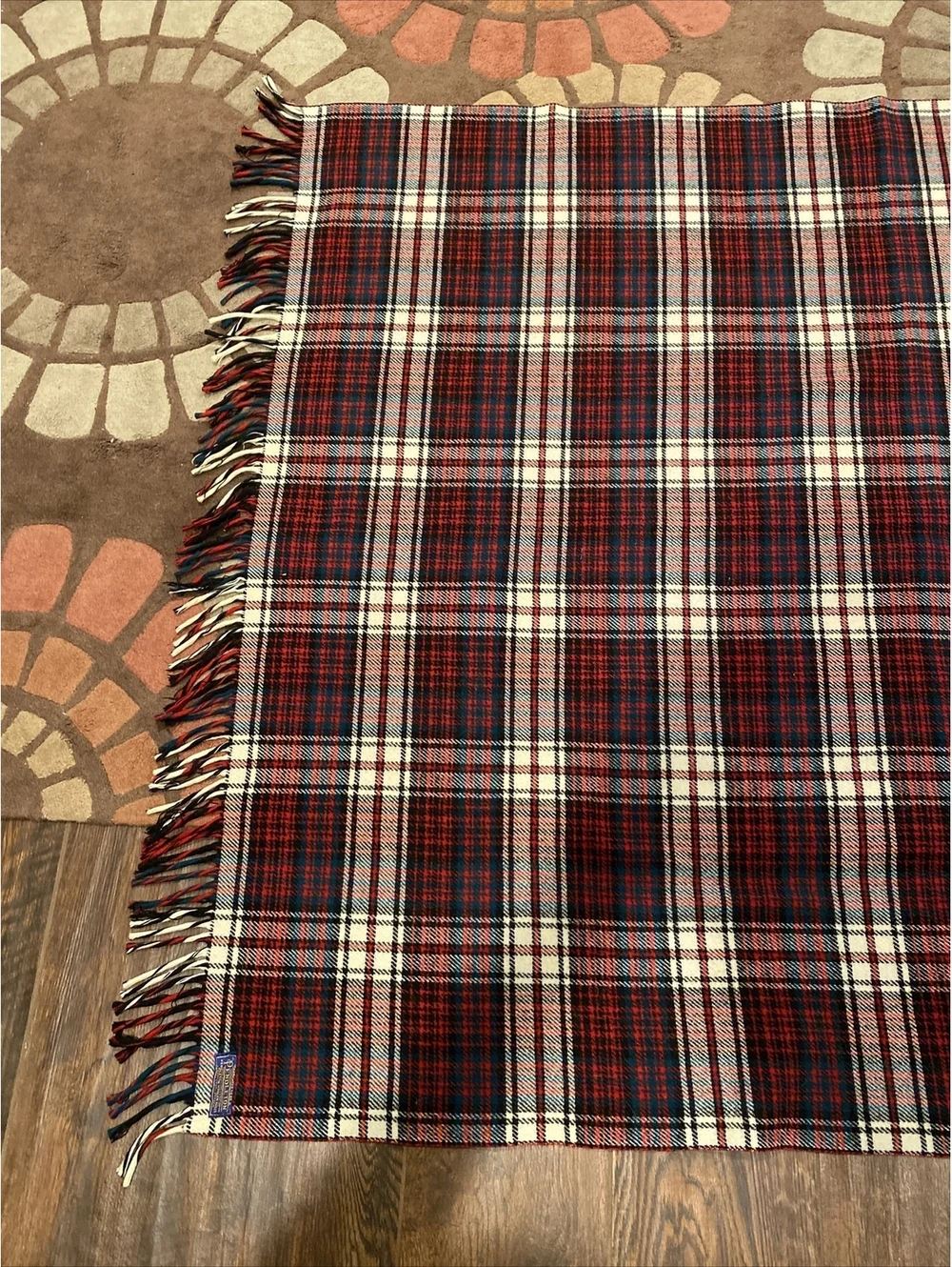 Vintage Pendleton 100% Wool Blanket Fringe Ends 51”x 61”
